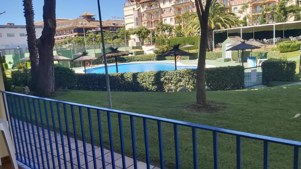 Apartamentos Esteasur Islantilla Exterior photo